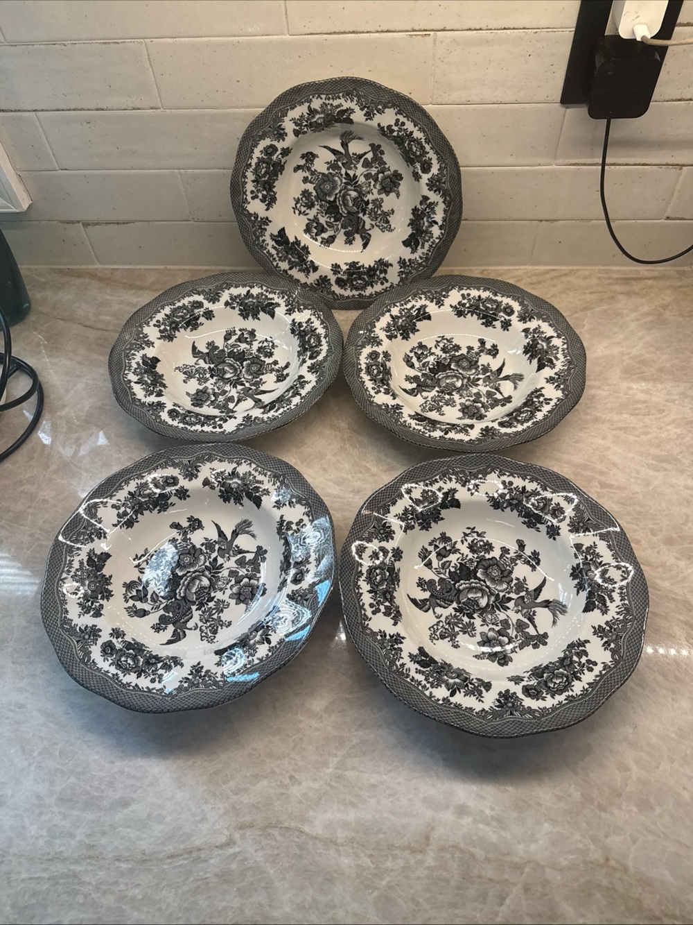 Johnson Bros Asiatic Pheasant soup bowls (5) 8.75” Diameter Black/White Toile